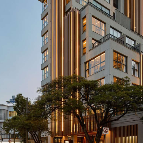 Accor lança sua marca Tribe no Brasil. O que isso revela sobre BRANDING e expansão estratégica! Accor lança sua marca Tribe no Brasil. O que isso revela sobre BRANDING e expansão estratégica!